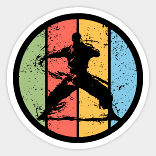 Retro Kung Fu Warrior Pop Art – Vintage Martial Arts Grunge Tee Sticker